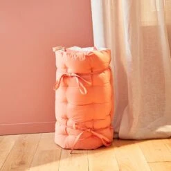 4MURS-Coussin-HARRIET -Intérieure Décoration Magasin 1348144 coussin harriet coloris rose