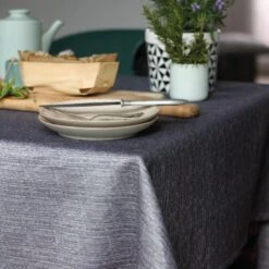 Garnier Thiebaut-Nappe-MALAWI -Intérieure Décoration Magasin 184139 nappe malawi coloris noir 150 x 235cm